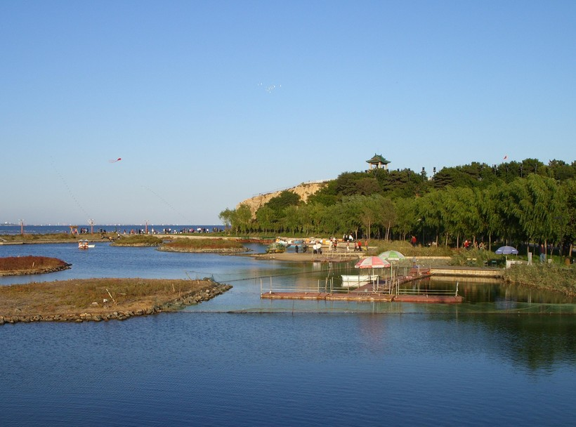 秦皇岛，历史与现代交相辉映的沿海明珠